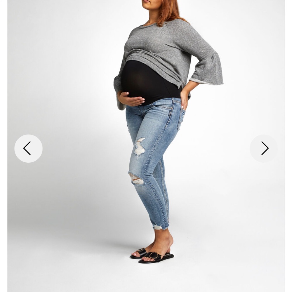 HOST PICK! - Silver Suki Skinny Crop maternity jeans - like new